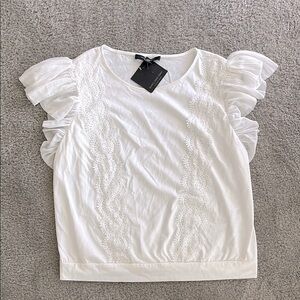 Marc New York White Lace Ruffle Sleeve Top. Size:XL. Gently Used.